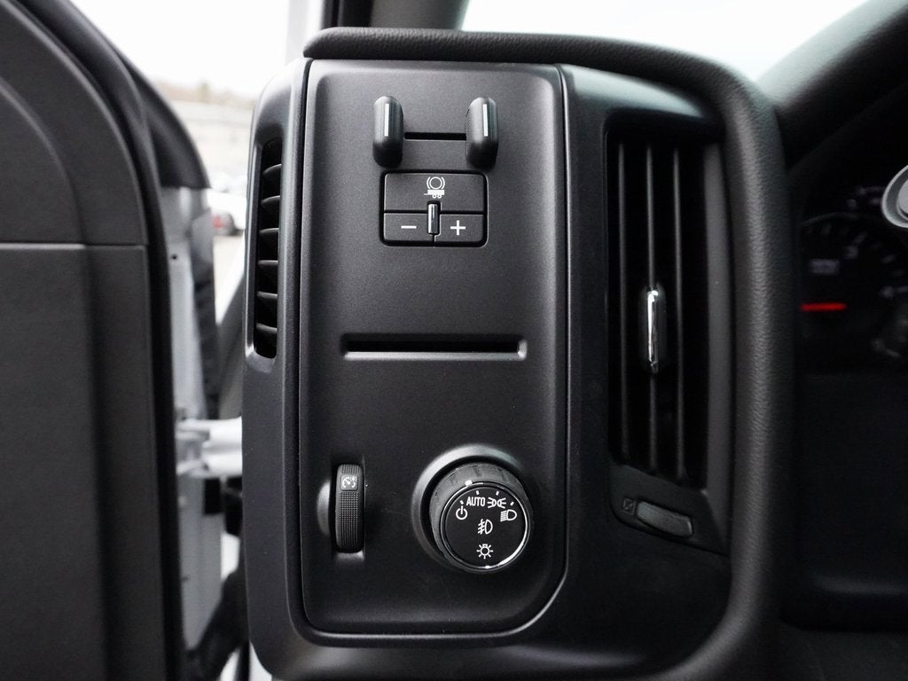 2024 Chevrolet Silverado 5500 HD Work Truck