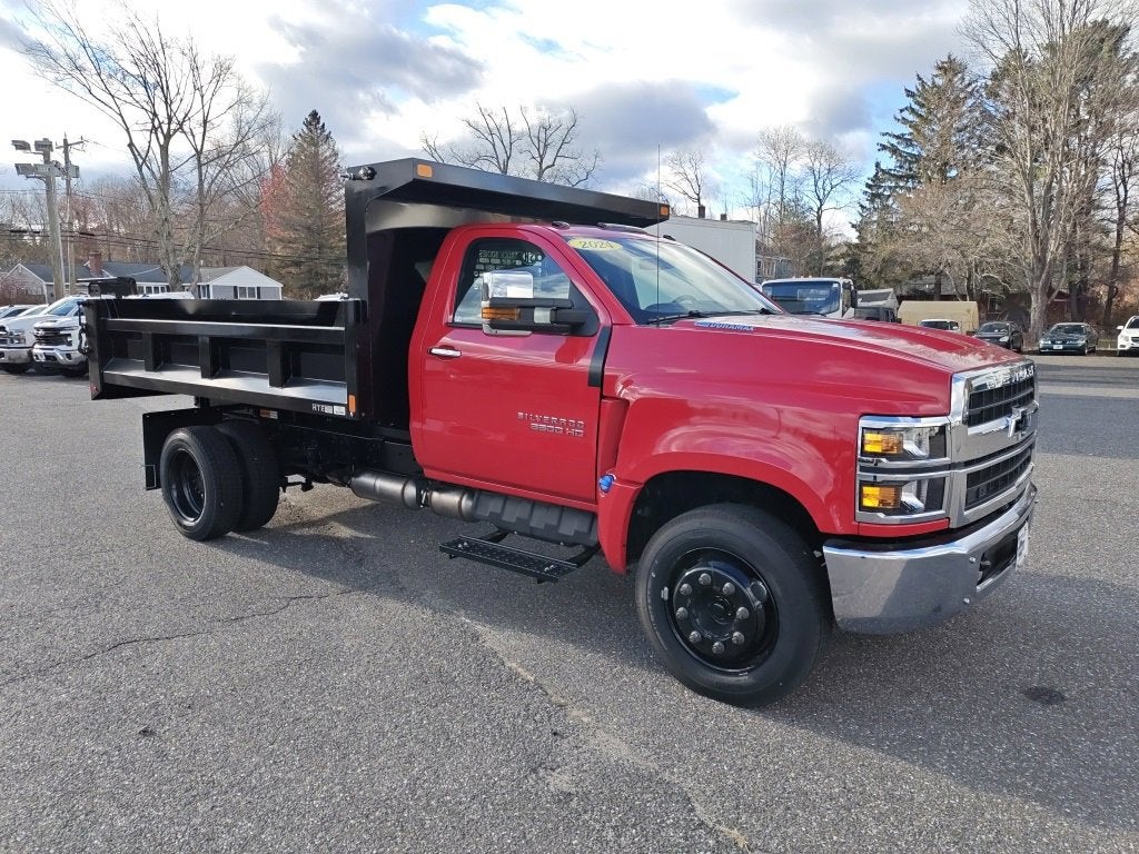 2024 Chevrolet Silverado 5500 HD Work Truck