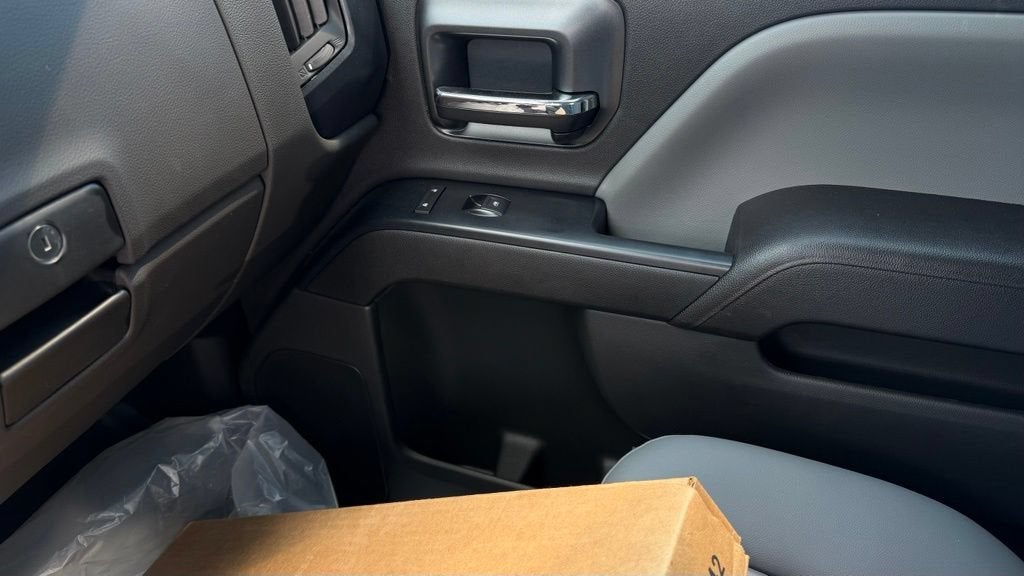 2026 Chevrolet Silverado 5500 HD Work Truck