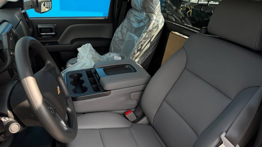 2026 Chevrolet Silverado 5500 HD Work Truck
