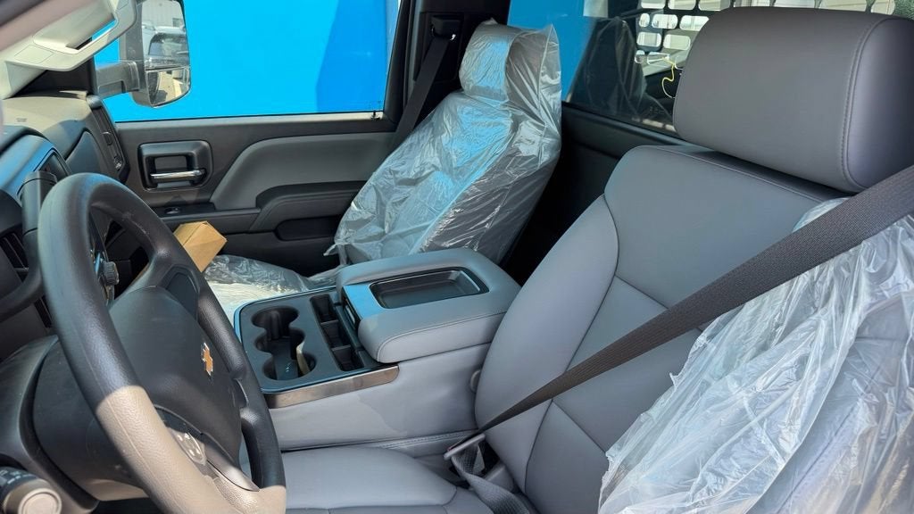 2026 Chevrolet Silverado 5500 HD Work Truck