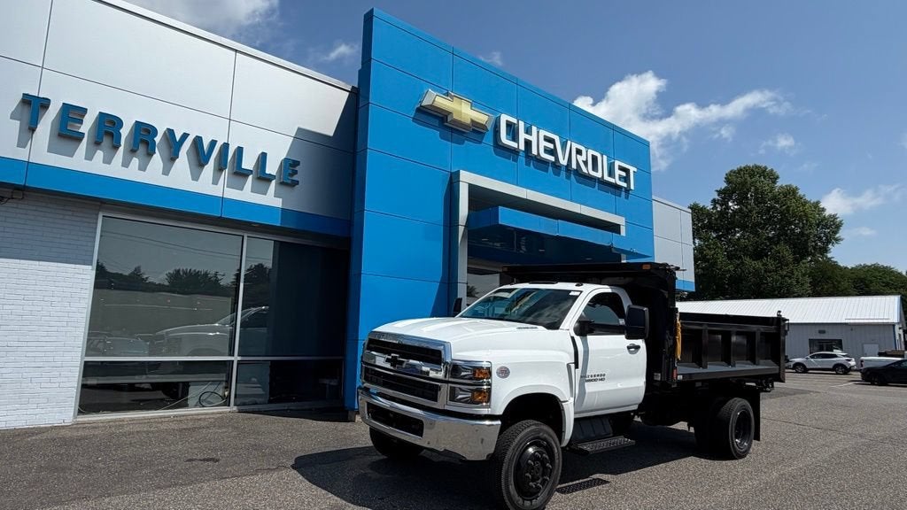 2026 Chevrolet Silverado 5500 HD Work Truck