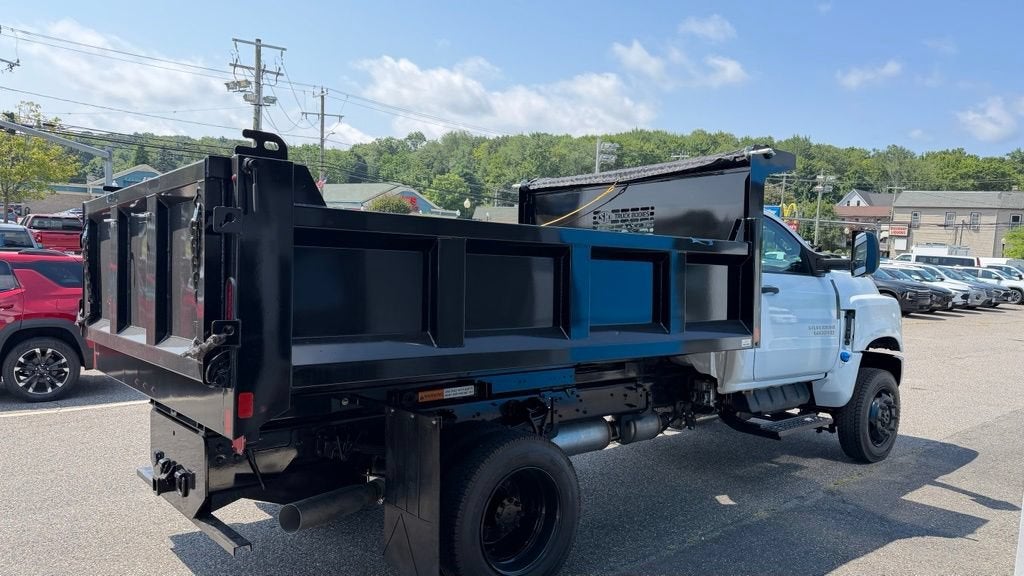2026 Chevrolet Silverado 5500 HD Work Truck