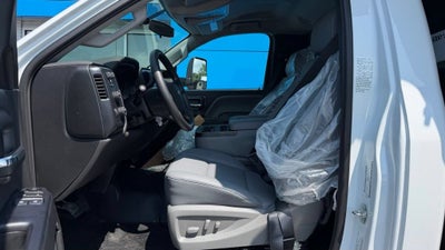 2026 Chevrolet Silverado 5500 HD Work Truck