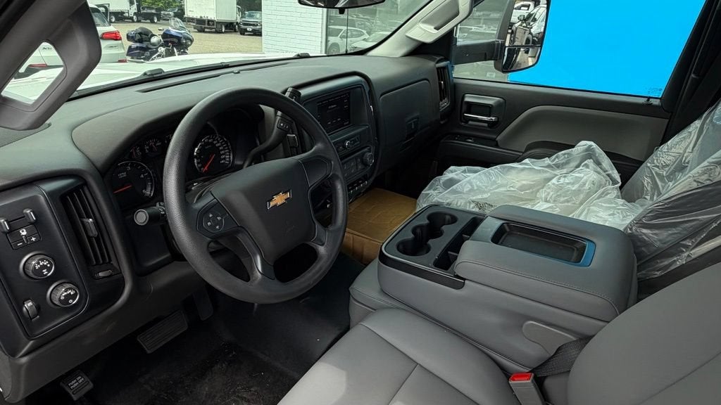 2026 Chevrolet Silverado 6500 HD Work Truck