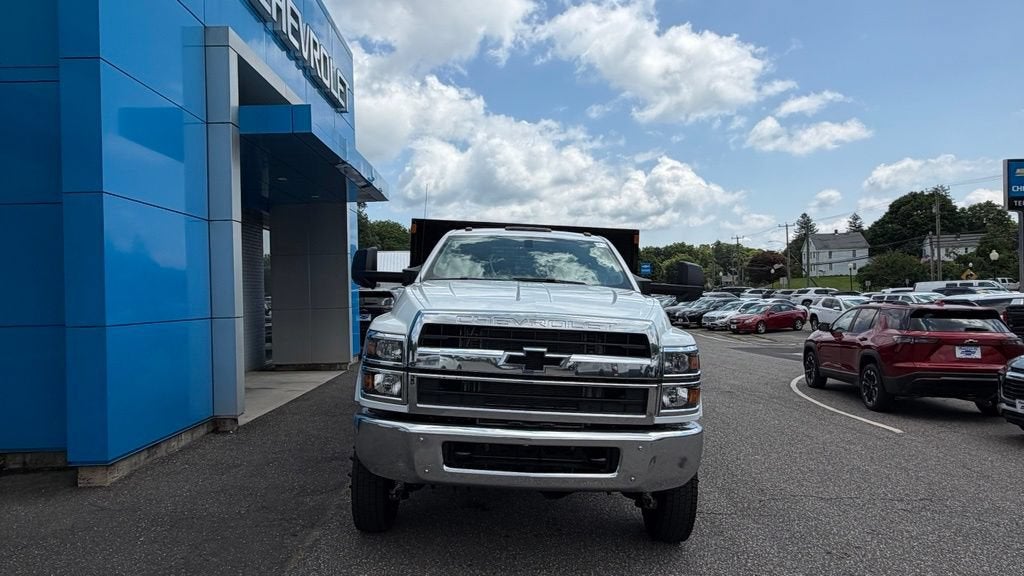 2026 Chevrolet Silverado 6500 HD Work Truck