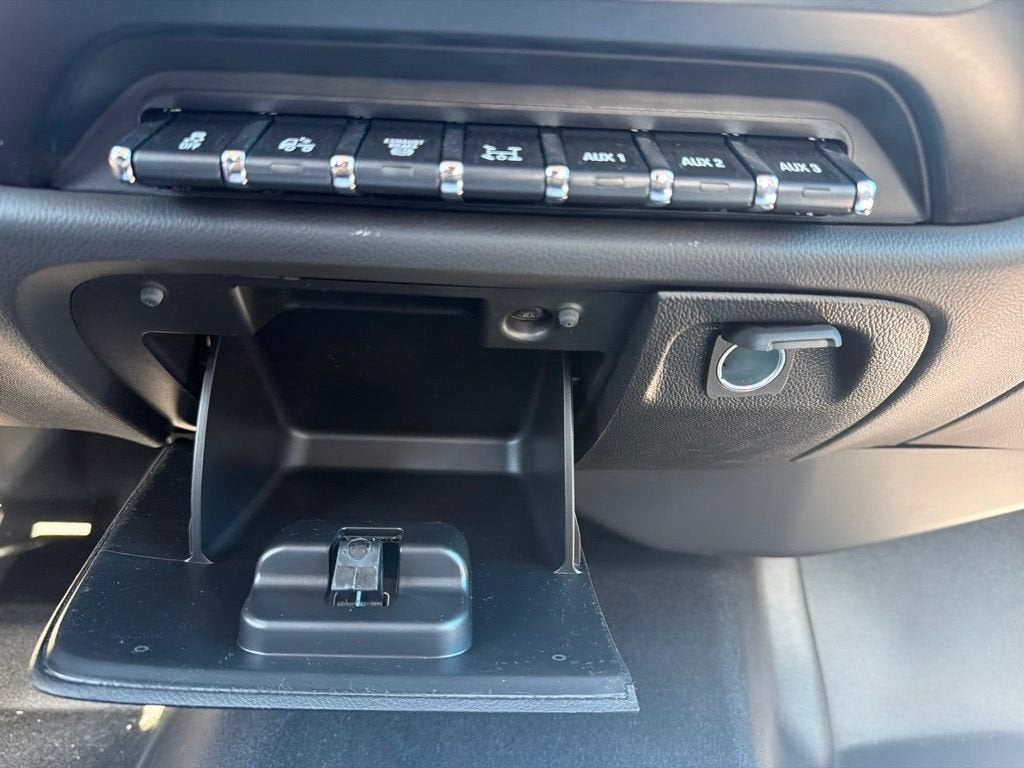 2026 Chevrolet Silverado 6500 HD Work Truck