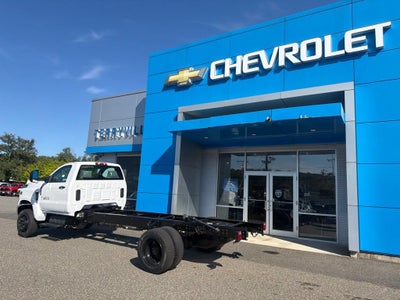2026 Chevrolet Silverado 6500 HD Work Truck