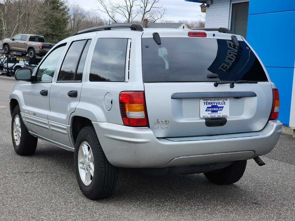 Used 2002 Jeep Grand Cherokee LAREDO with VIN 1J4GW48S42C326194 for sale in Terryville, CT