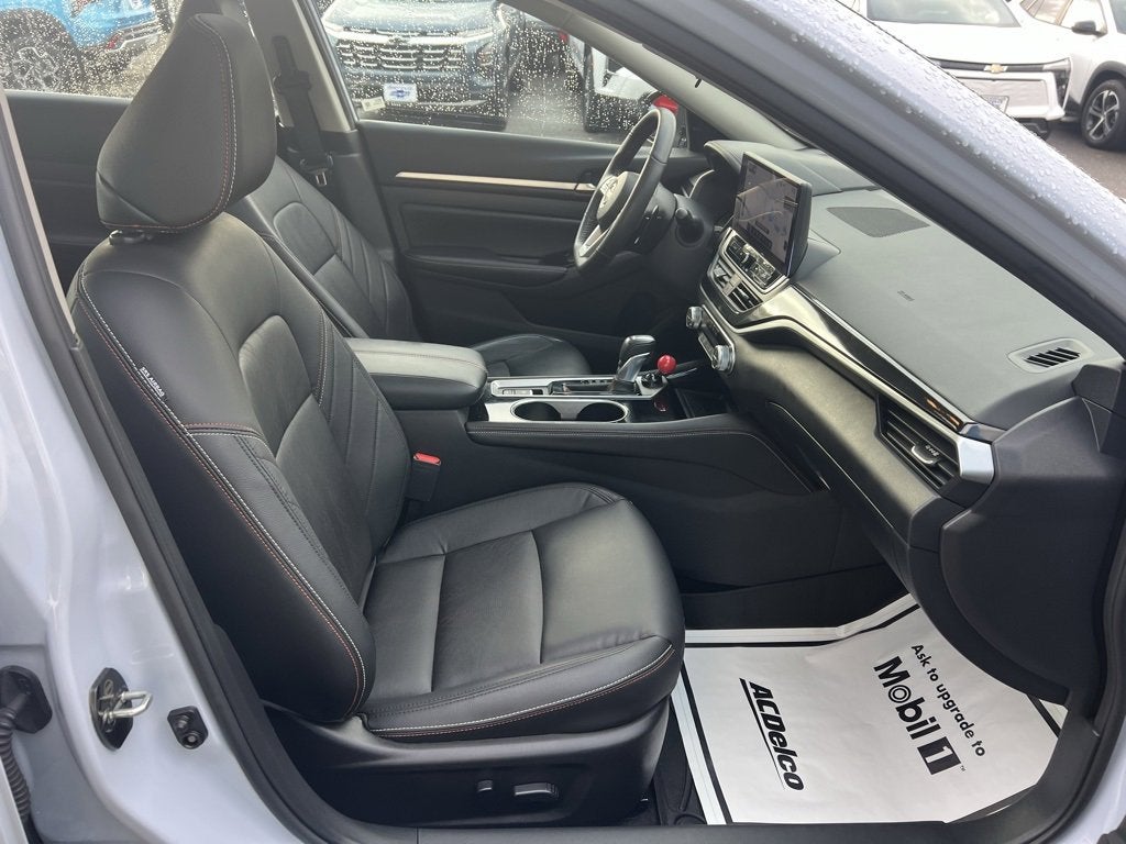 2024 Nissan Altima 2.0 SR