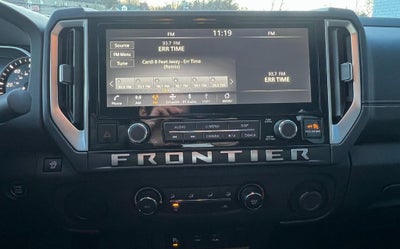 2025 Nissan Frontier SV