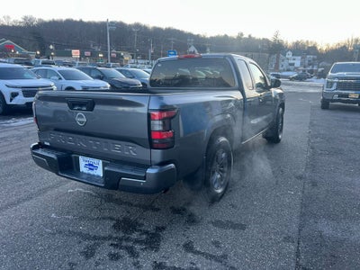 2025 Nissan Frontier SV