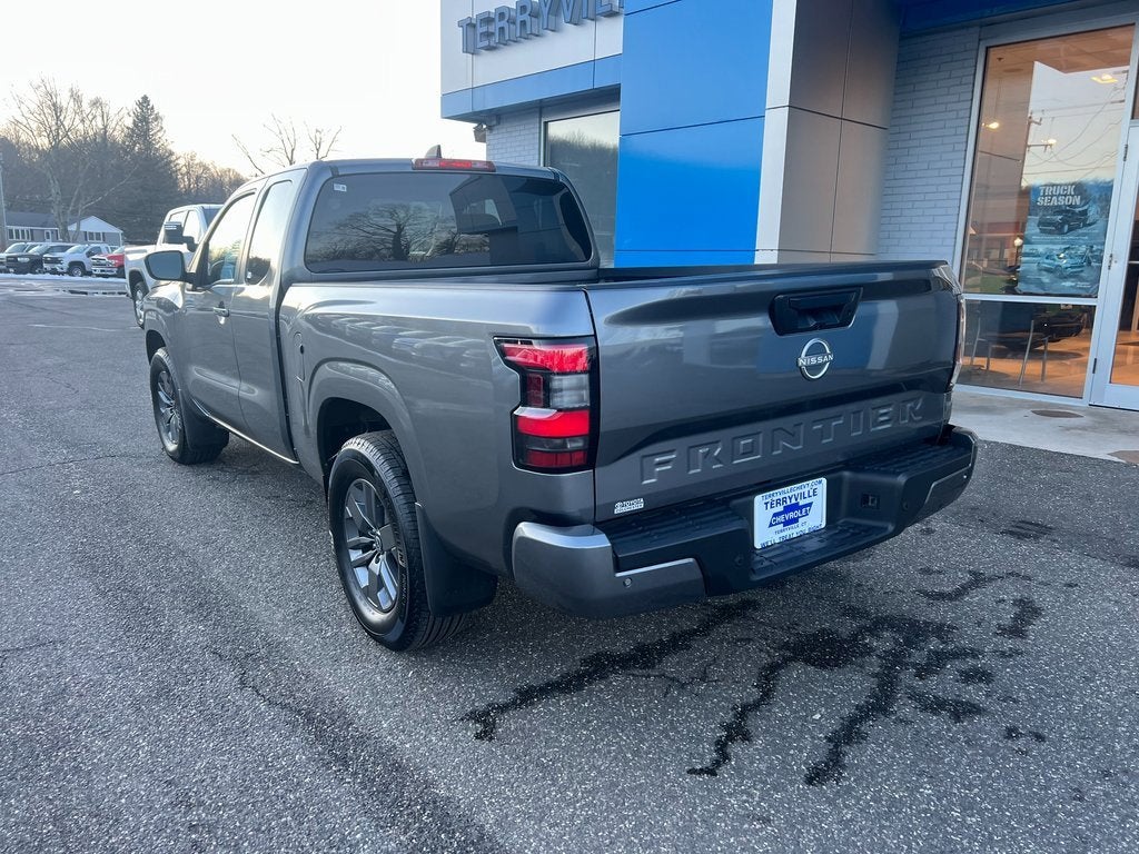 2025 Nissan Frontier SV