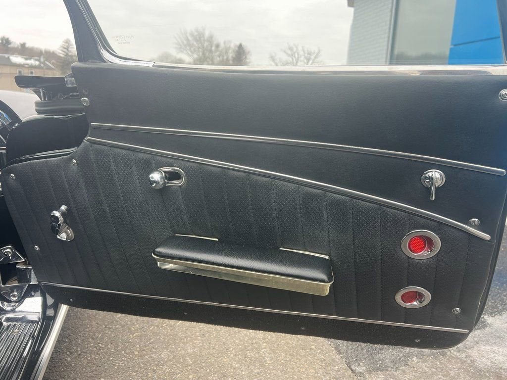 1962 Chevrolet CORVETTE Base