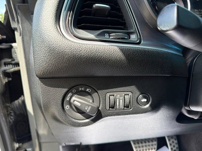 2018 Dodge Challenger R/T Shaker