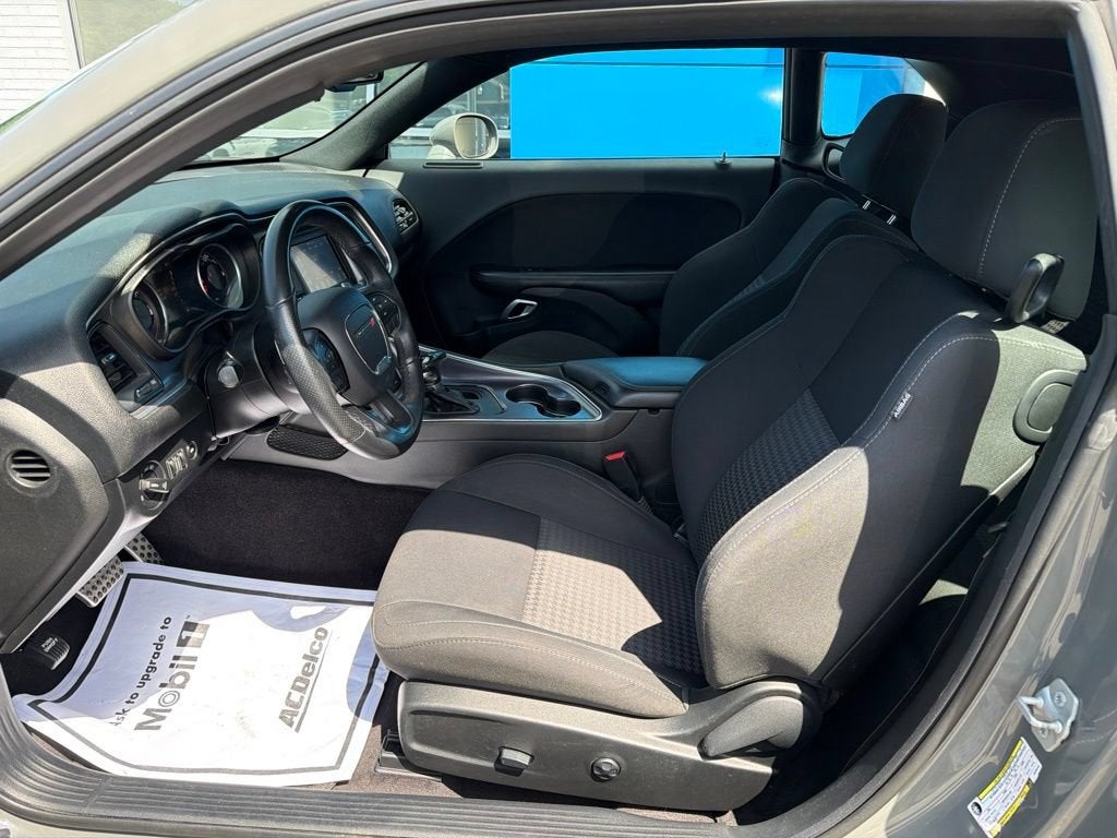2018 Dodge Challenger R/T Shaker