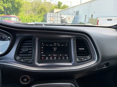 2018 Dodge Challenger R/T Shaker
