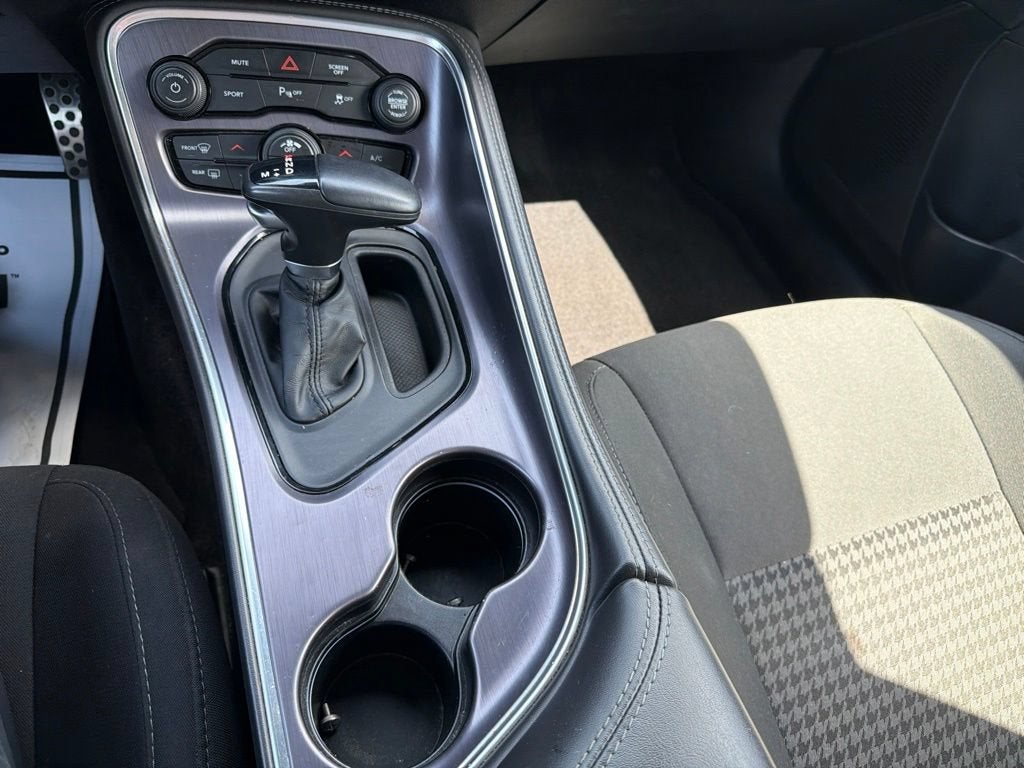 2018 Dodge Challenger R/T Shaker