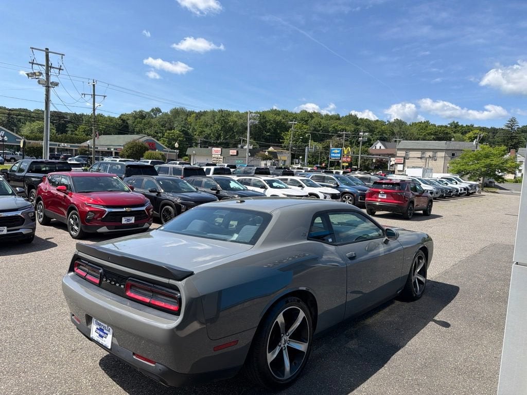 2018 Dodge Challenger R/T Shaker