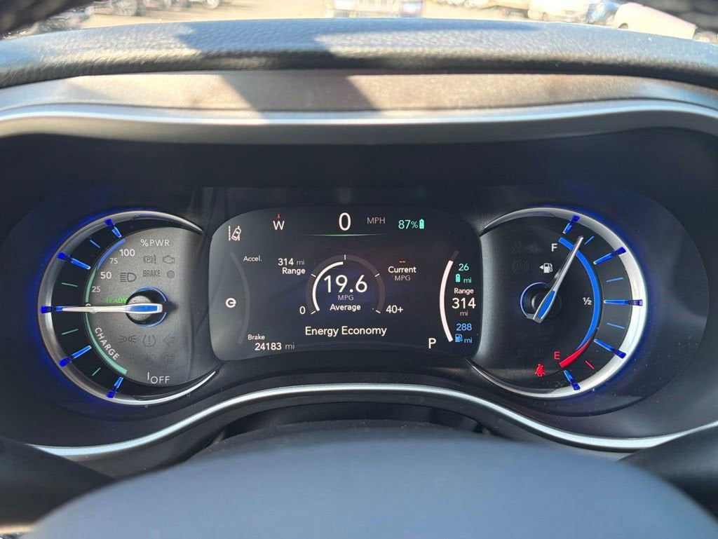 2022 Chrysler Pacifica Hybrid Touring L