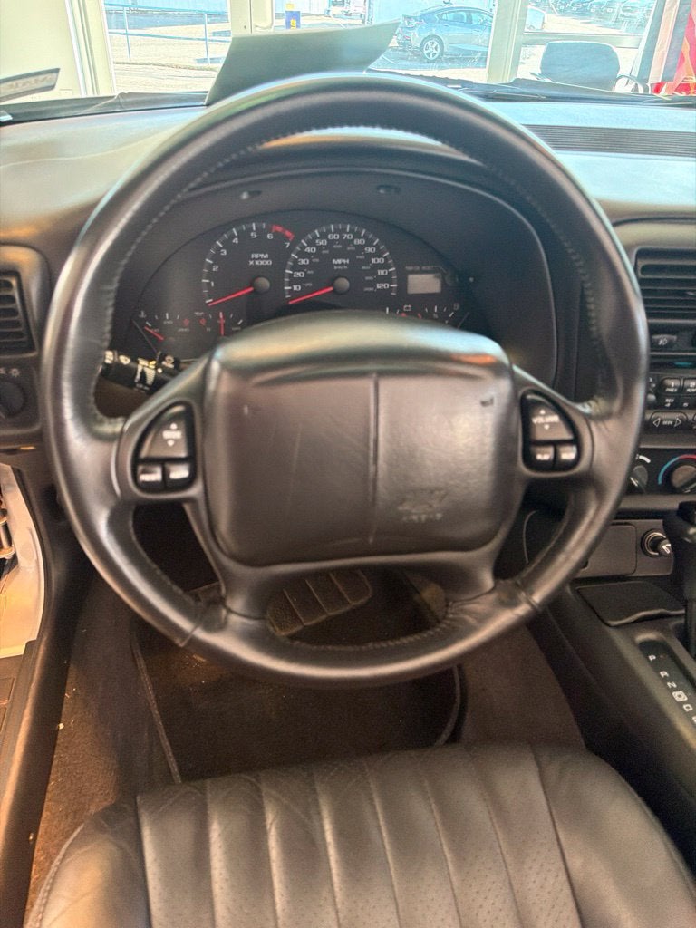 2002 Chevrolet Camaro 2dr Convertible