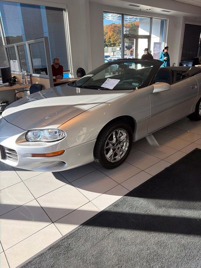 2002 Chevrolet Camaro 2dr Convertible