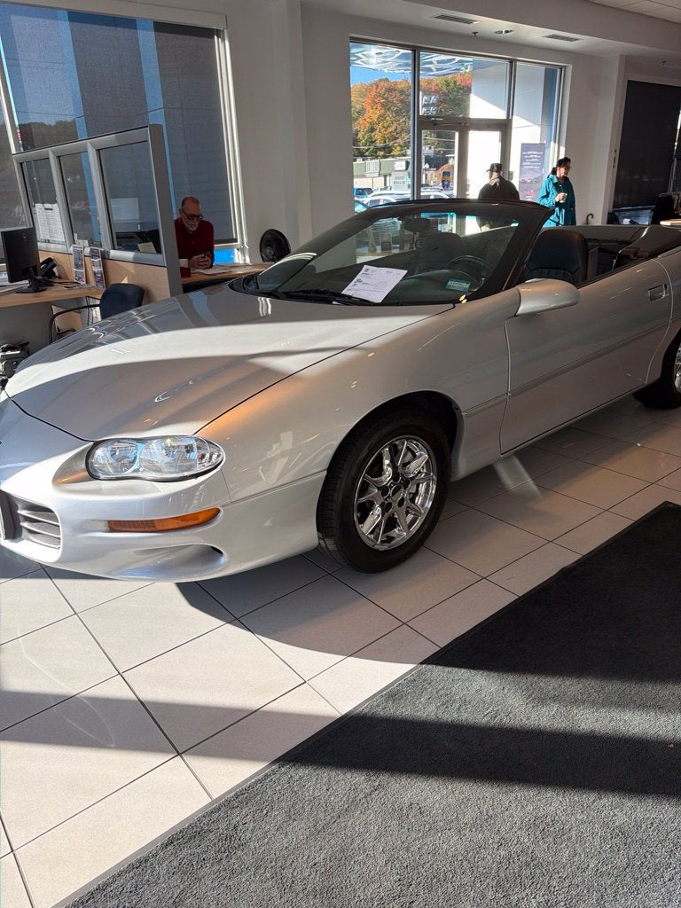 2002 Chevrolet Camaro 2dr Convertible