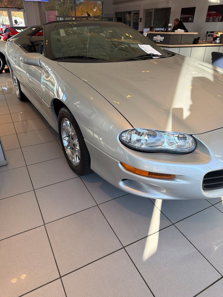 2002 Chevrolet Camaro 2dr Convertible