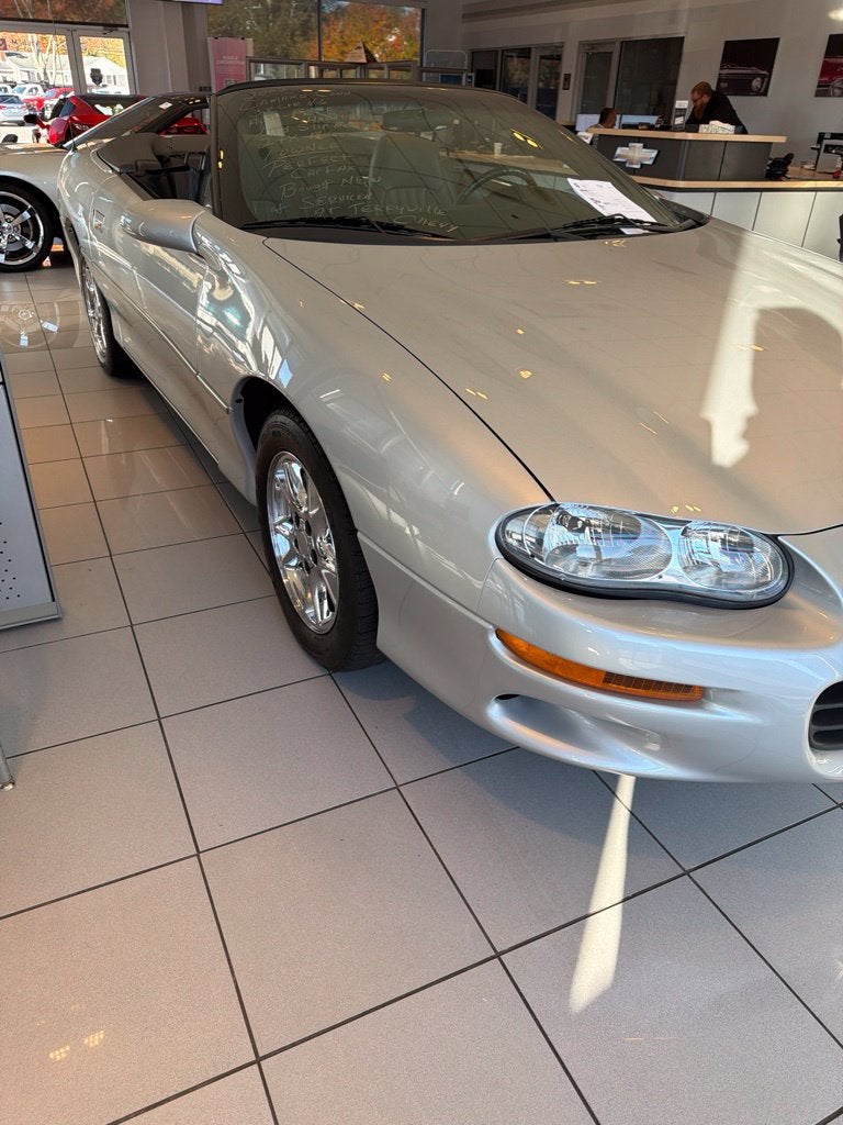 2002 Chevrolet Camaro 2dr Convertible