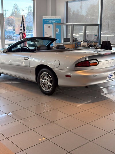 2002 Chevrolet Camaro 2dr Convertible