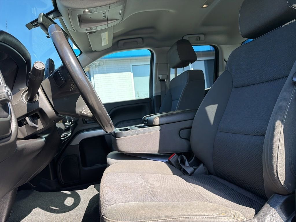 2019 Chevrolet Silverado LD LT