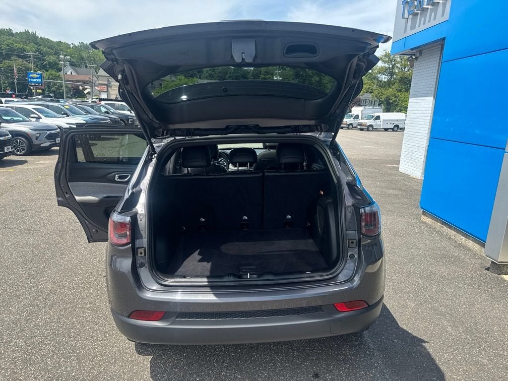 2024 Jeep Compass Latitude Lux