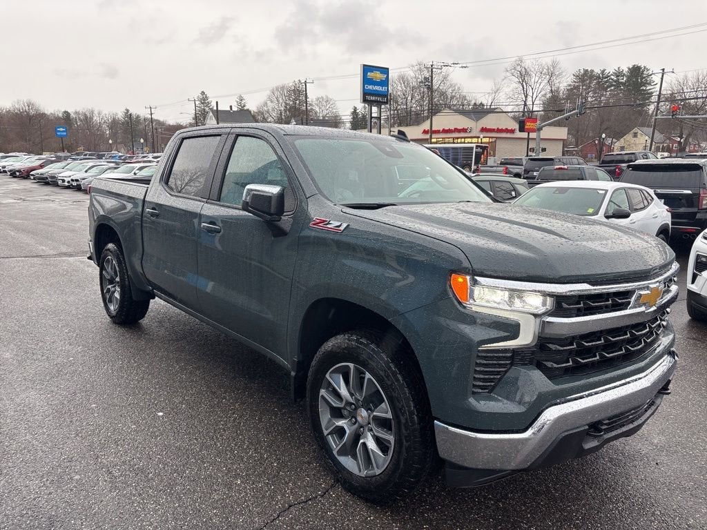 2026 Chevrolet Silverado 1500 LT