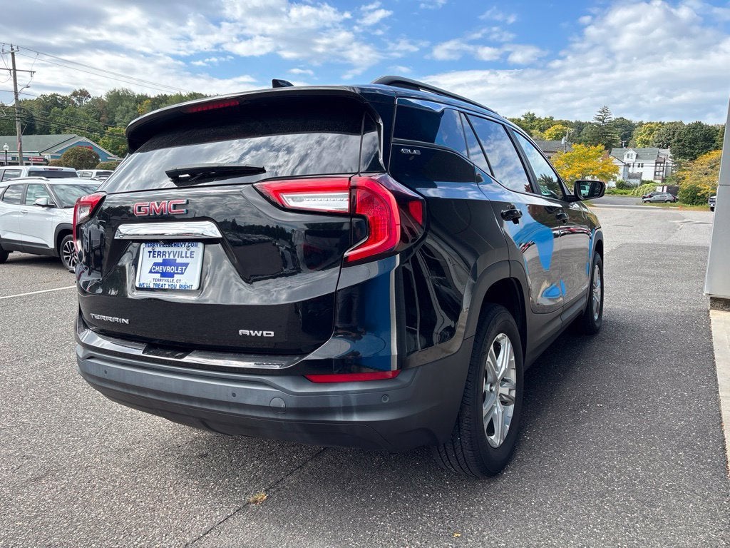 2023 GMC Terrain SLE