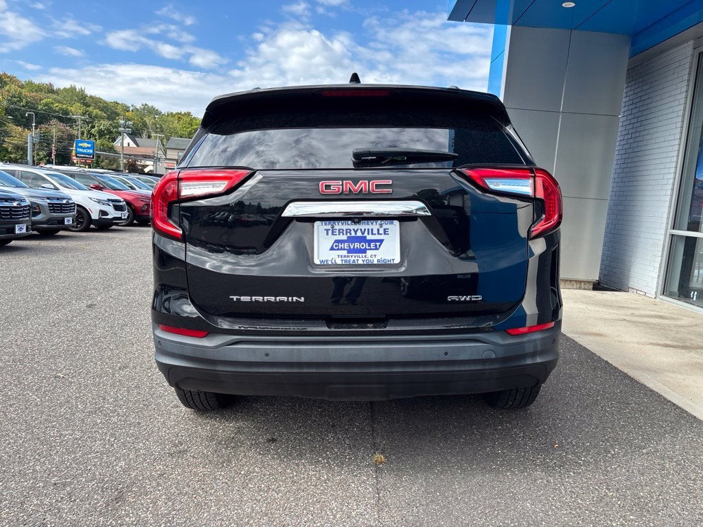 2023 GMC Terrain SLE