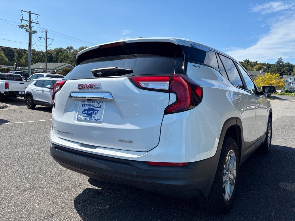2023 GMC Terrain SLE