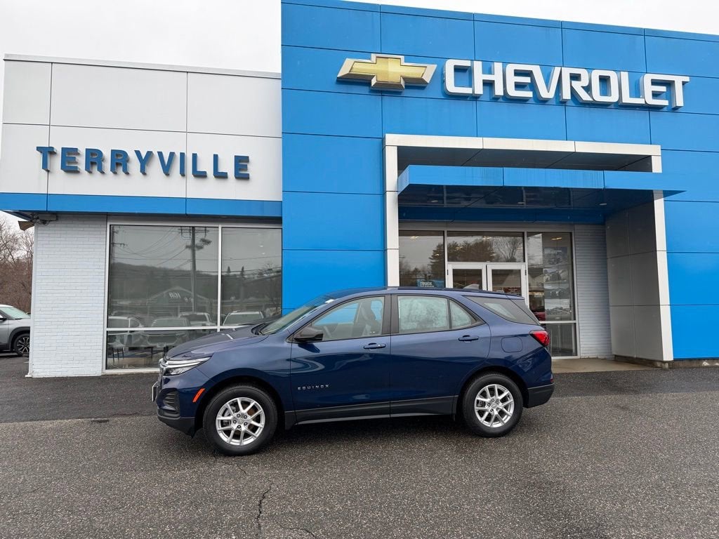 2023 Chevrolet Equinox LS