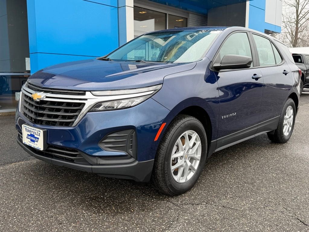 2023 Chevrolet Equinox LS