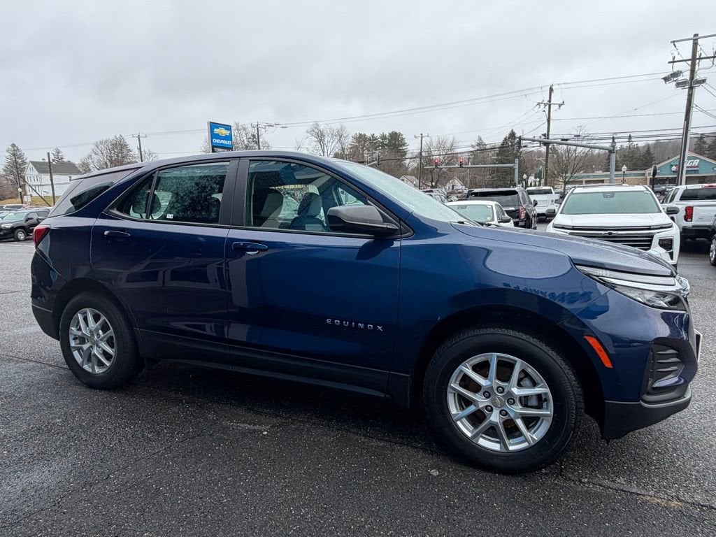 2023 Chevrolet Equinox LS