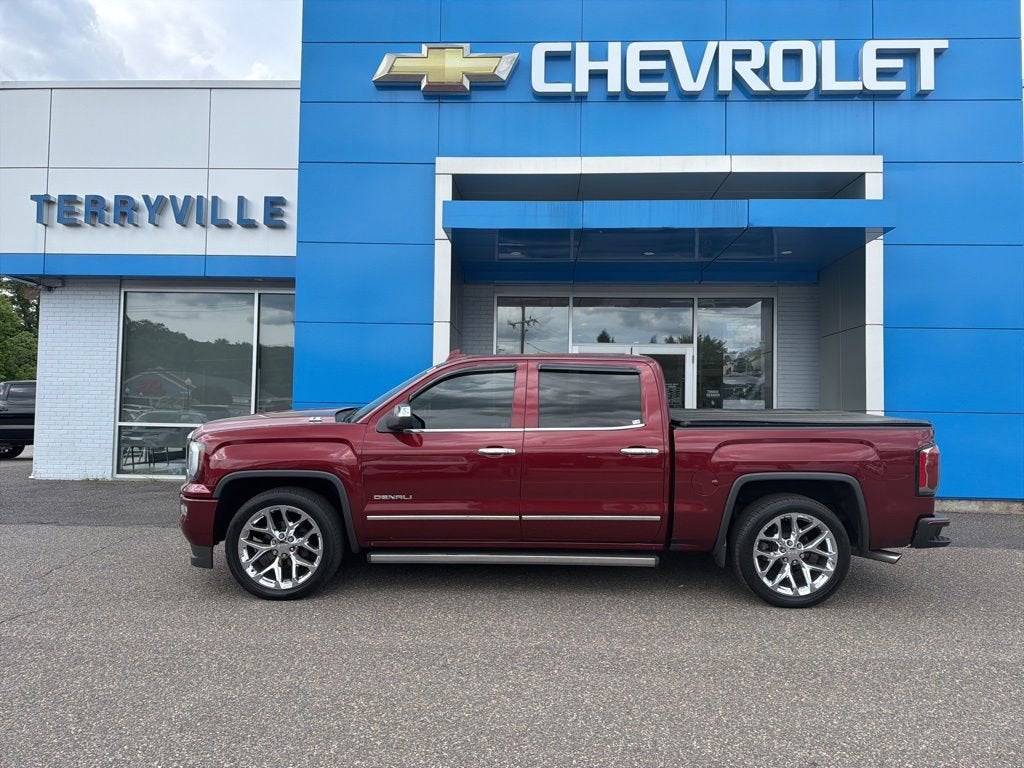 2016 GMC Sierra 4WD Crew Cab Short Box's photo