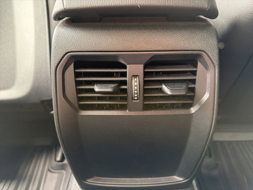 2024 BMW 2 Series 230i xDrive