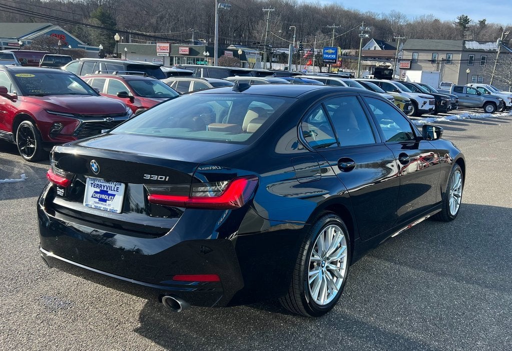 2023 BMW 3 Series 330i xDrive
