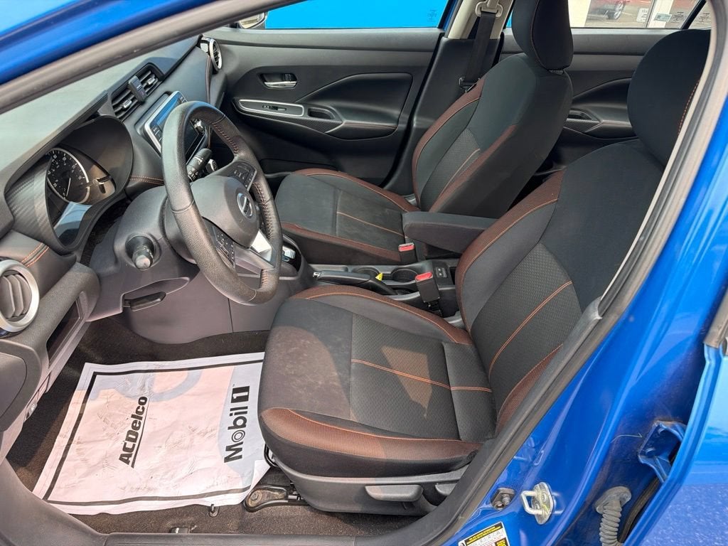 2020 Nissan Versa SR