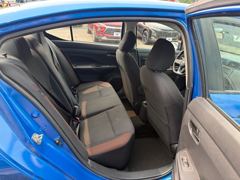 2020 Nissan Versa SR