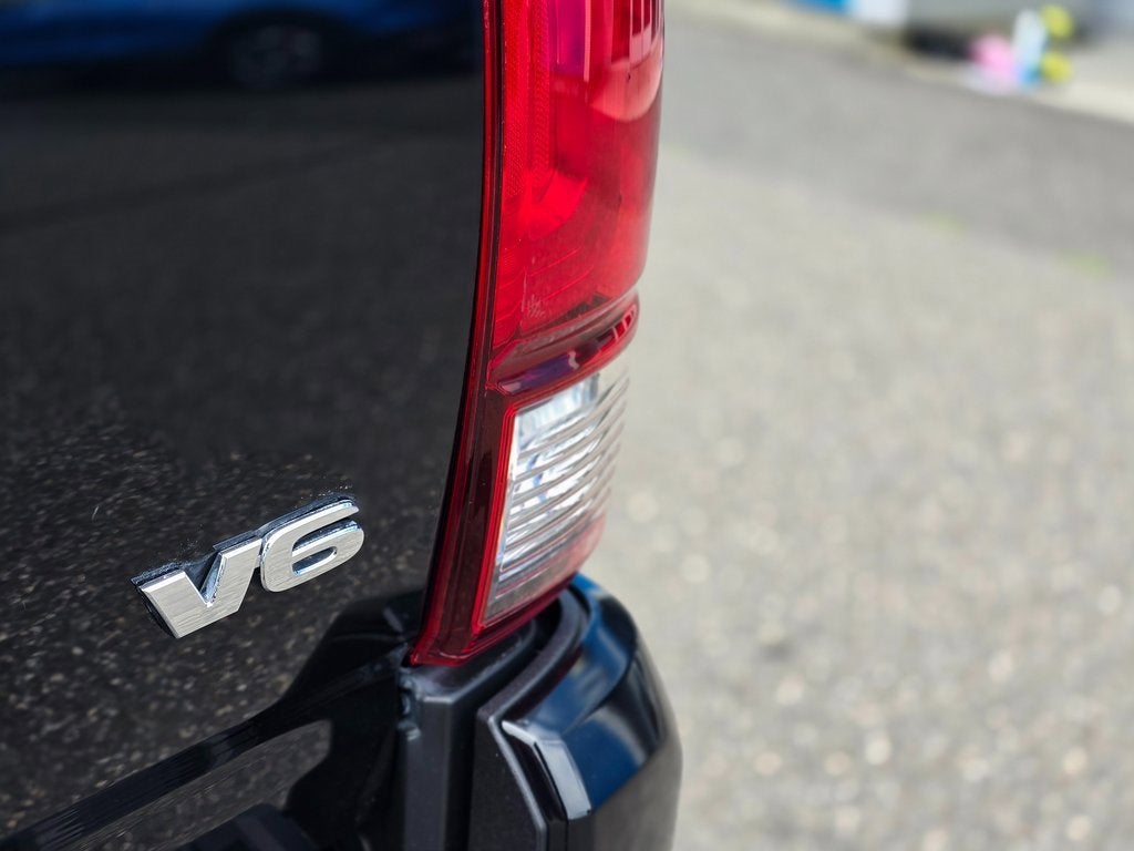 2022 Toyota Tacoma 4WD SR