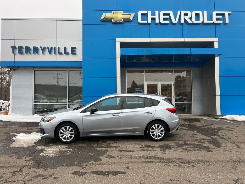 2022 Subaru Impreza 5-door CVT