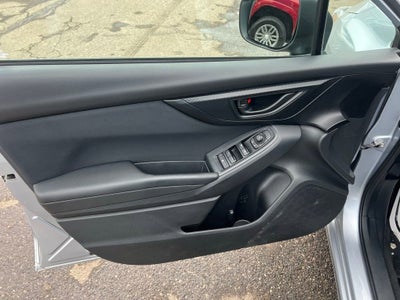 2022 Subaru Impreza 5-door CVT