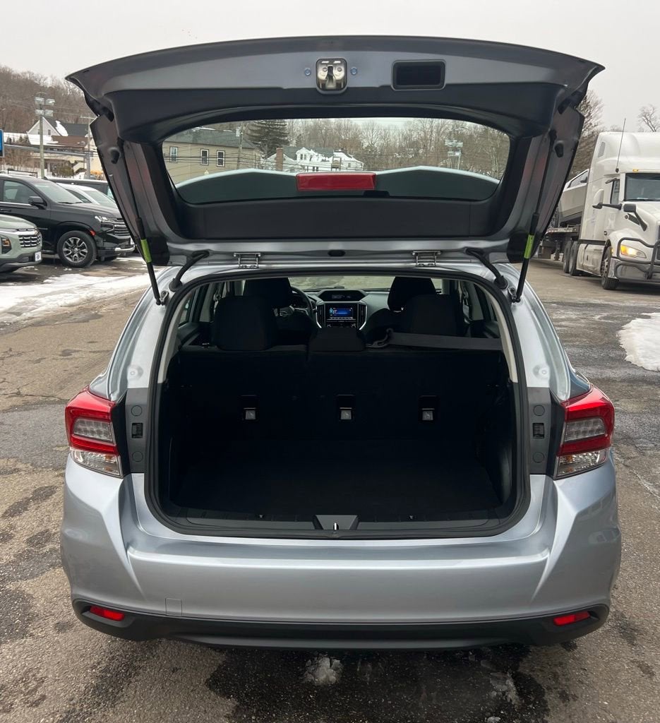 2022 Subaru Impreza 5-door CVT