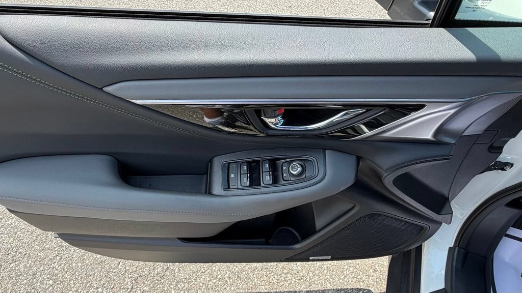 2025 Subaru Outback Onyx Edition XT