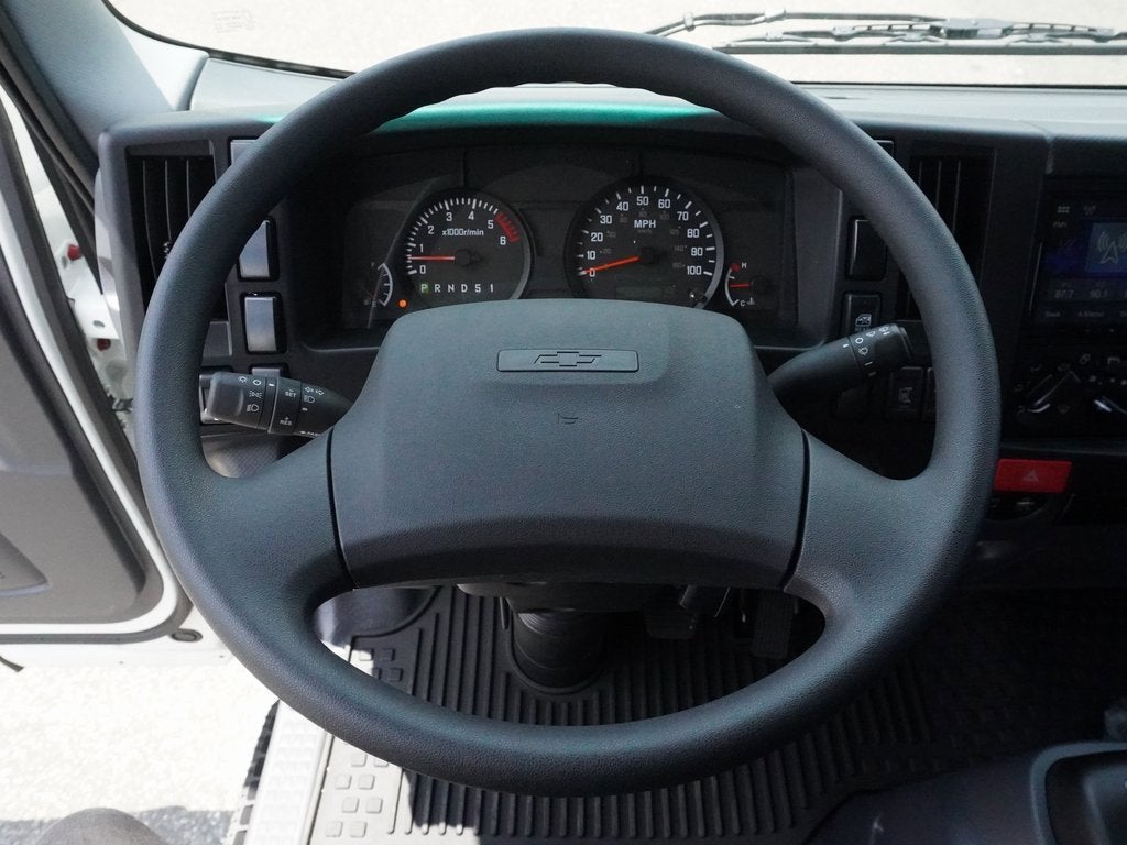 2025 Chevrolet Low Cab Forward 4500 Base